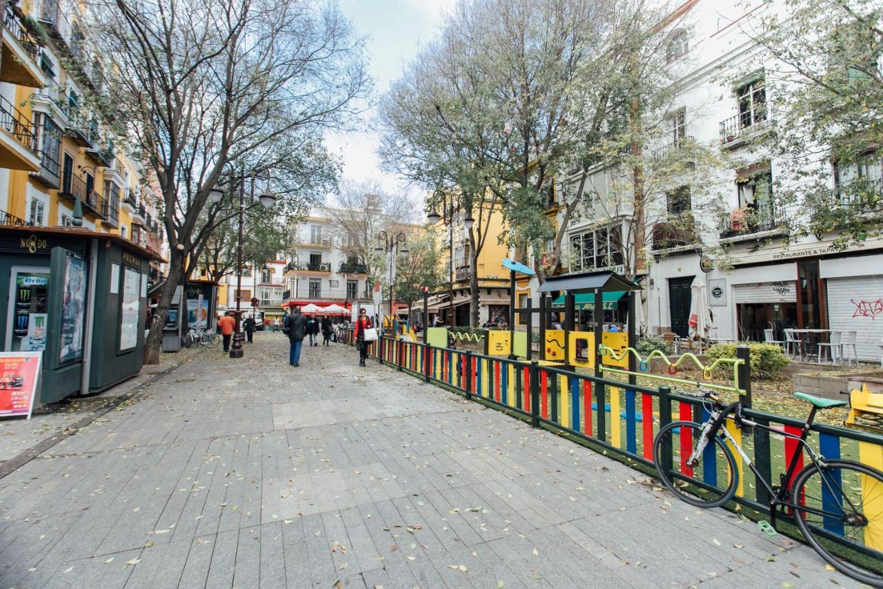 Апартаменти Plaza Del Buen Suceso Севілья Екстер'єр фото